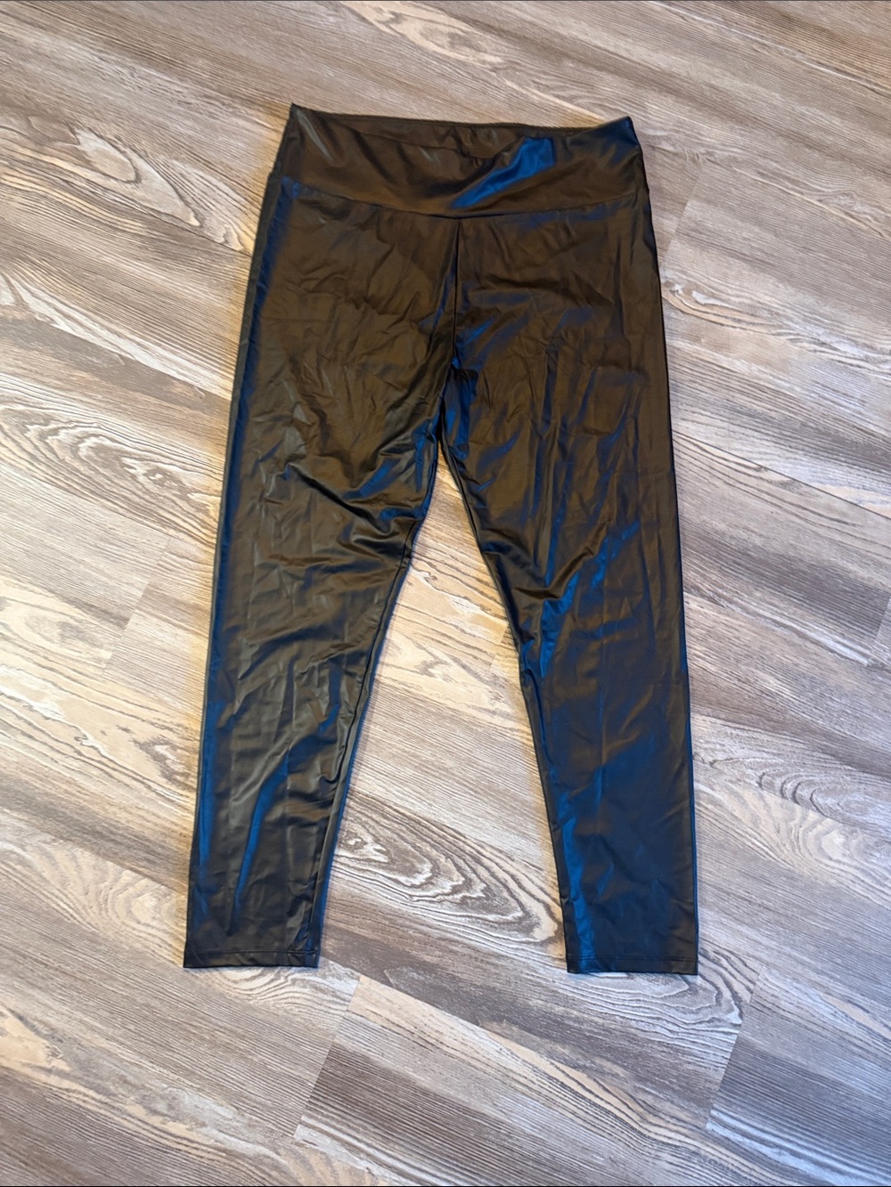 Fashion Nova Shiny Black High-Waist Leggings